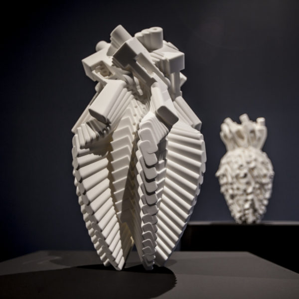 Addie Wagenknecht, Untitled (Vase No. 2). 3D printed nylon (PA 2200), 19.4 x 10.8 x 11.6 in / 49.3 x 27.4 x 29.5 cm. 2016.
Edition of 3. Made in collaboration with Martin Zangerl & Stefan Hechenberger. Photo: Hanneke Wetzer.